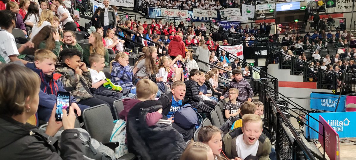 FieldheadCarrPS tweet media