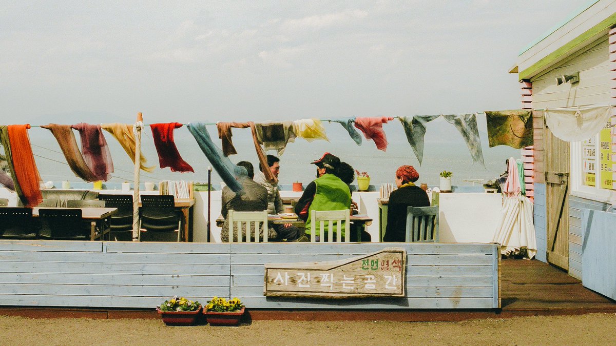 akimpix's tweet photo. Seaside Towns https://t.co/72JaFdOEYj