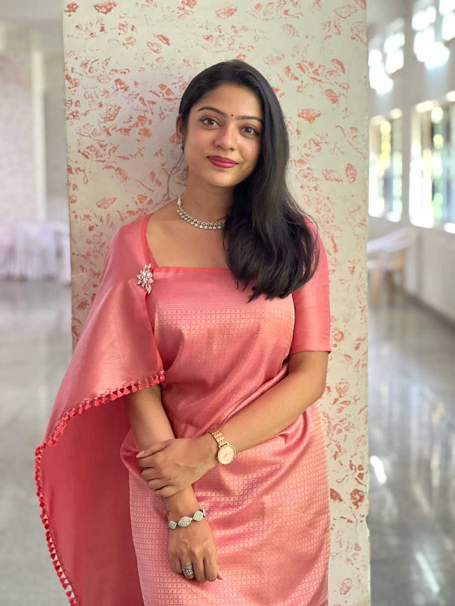 VarshaBollamma's tweet photo. Kodavathi ❤️ https://t.co/sGlNhIAd6I