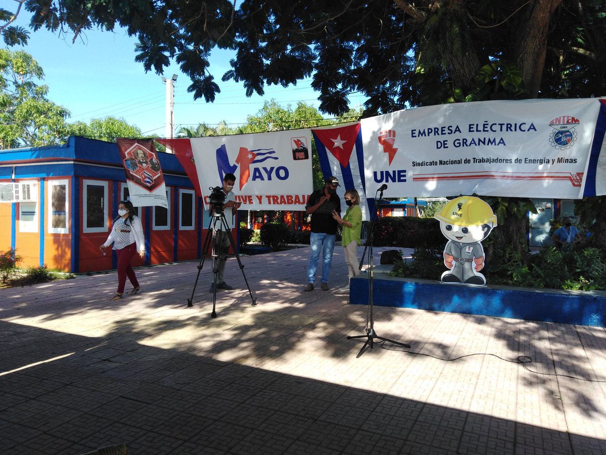 GeiderMompie's tweet photo. Todo listo para iniciar el acto de entrega de la condición de vanguardia nacional por tercer año consecutivo a la Empresa Eléctrica de Granma.. @VamosConTodo https://t.co/ccyTAidYru