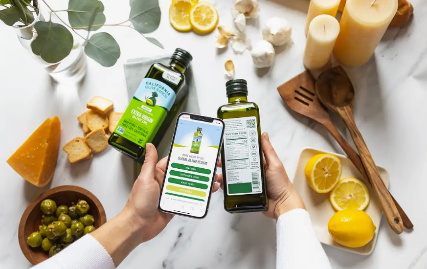 Scanbuy's tweet photo. California Olive Ranch launched @QRCode activated product labels to promote consumer transparency. Scan to learn where the olives were grown, when harvested, its flavors, health benefits, and more.

How are your Brand transparency efforts going? 

https://t.co/IwrLa4Ok13 https://t.co/VjeaXQp6N3