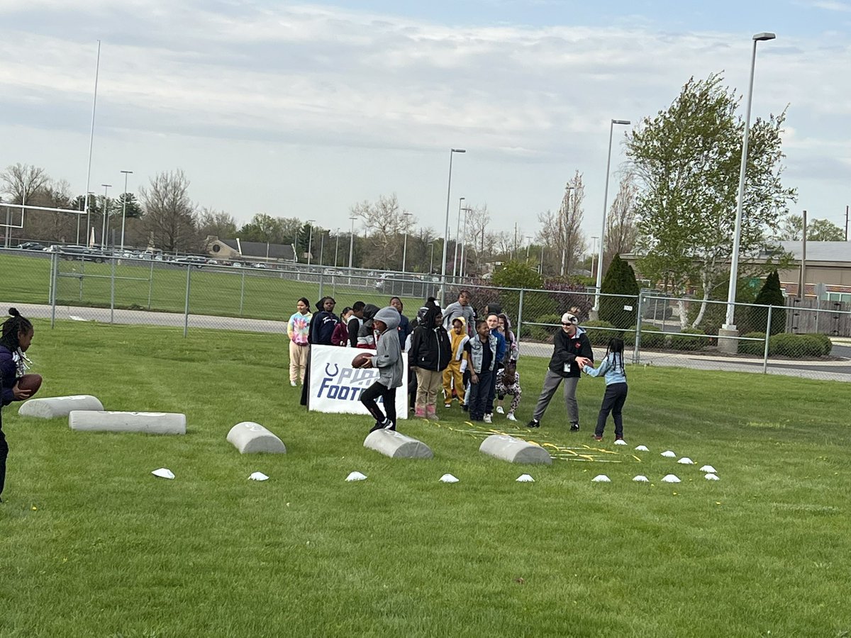 Central Elementary tweet media