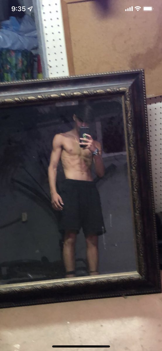 AlphaCassh's tweet photo. Morning your master is ready to drain your pockets!! I’m gonna turn you into my damn slave.
@MASTER_UPDATES @CashMasterCocks #ALPHA #AlphaMale #Master #CashMaster #dom #findom #paypigs #cashpigs #cashcow #footmaster #mindrape https://t.co/dVbSo6RAXJ