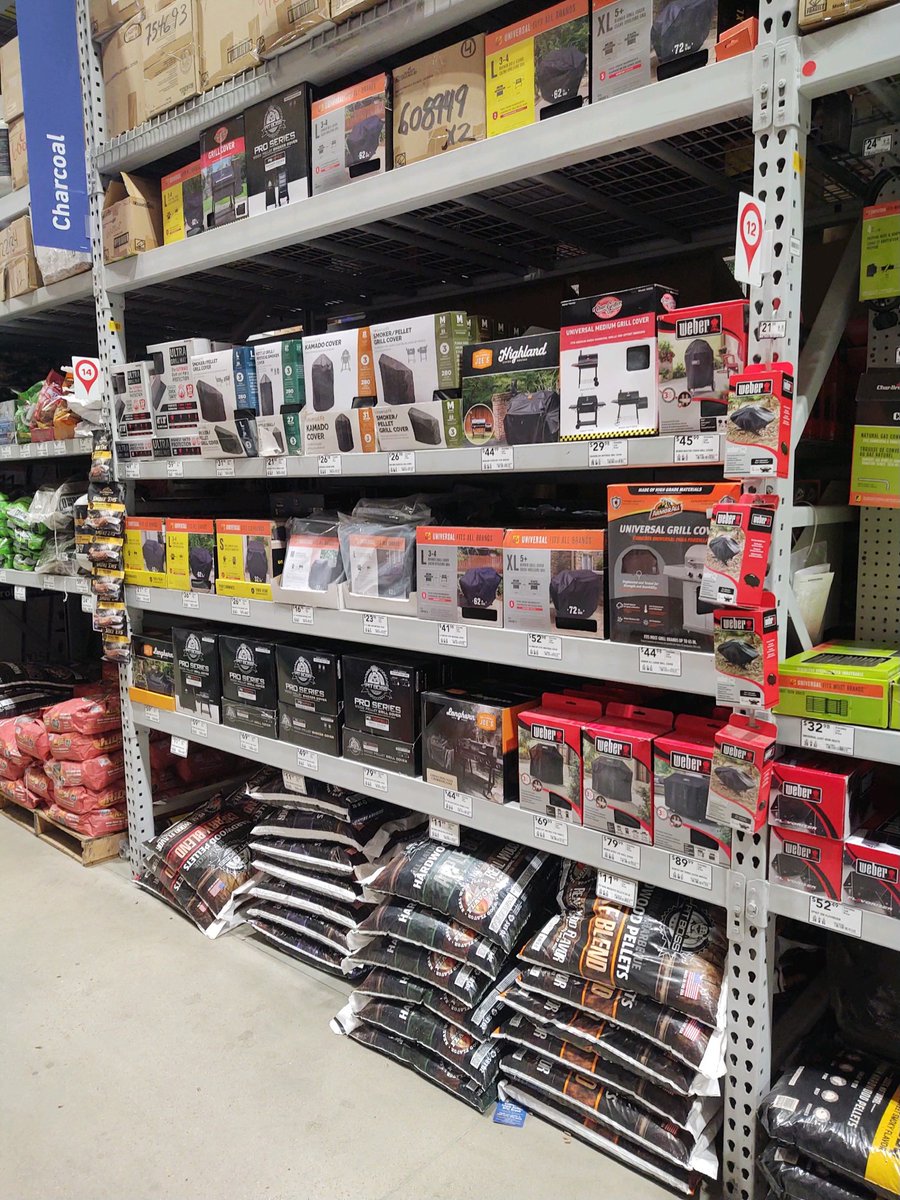 DrPlanogram's tweet photo. Store 599 MSAs are crushing cardboard and getting bays ready for SALES! #R1CardboardChallenge #R1SpringFest @BlueBoxR1 @BenitoKomadina @MYoungsonLowes @MST_899 @D899_RVA https://t.co/TM3vzfCC01