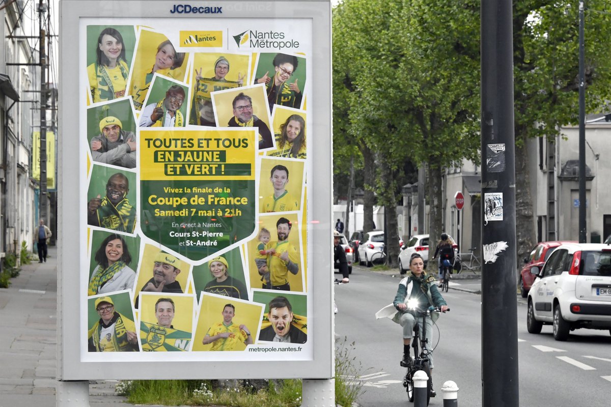 nantesfr's tweet photo. À l'occasion de la finale de la coupe de France de football, Nantes s'habille en jaune et vert ! 🔰⚽
📍 Rendez-vous samedi 7 mai sur les cours Saint-André et Saint-Pierre pour vivre la finale retransmise sur 2 écrans géants 👉 https://t.co/bGAVd3Hl71
#enroutepourlafinale #CDF https://t.co/xm1rd4ENJB