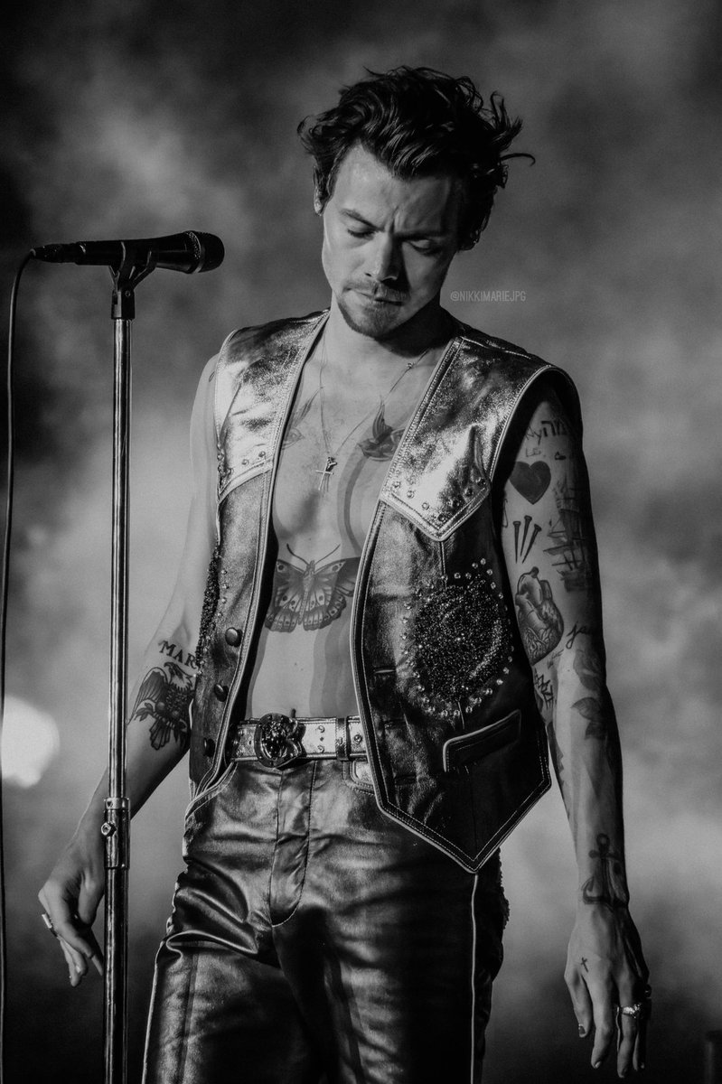 thestylesfandom's tweet image. 