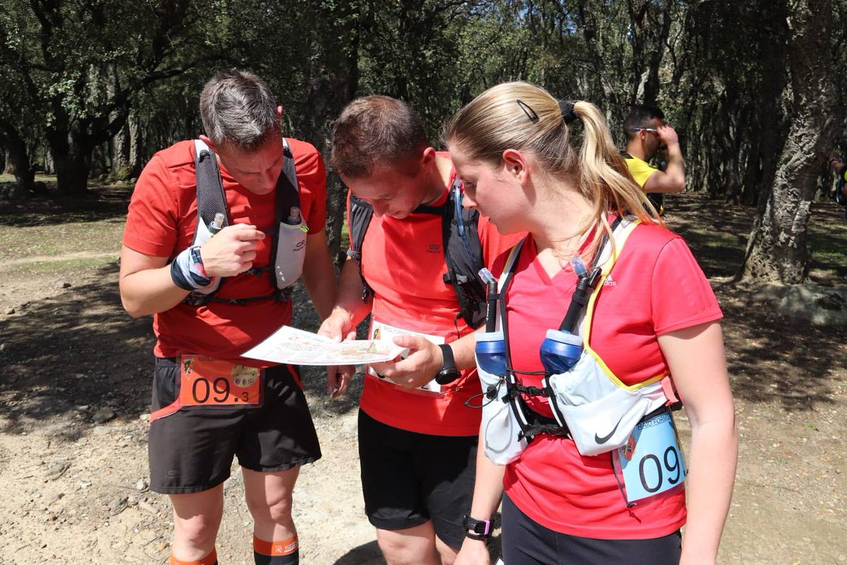 SecCivileFrance's tweet image. #JeudiPhoto 📸 Retour sur le rando-raid des formations militaires de la Sécurité civile qui s&apos;est tenu cette semaine à Corte. De nombreuses épreuves attendaient les 45 participants des 3 unités et du groupement du déminage, dont le trail du &quot;périple de l&apos;arche&quot; long de 22 km !