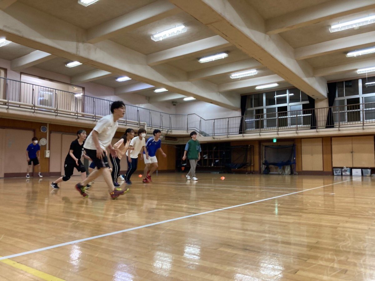 AGU_dodge's tweet photo. 【4月27日(水)新歓練習】
20名弱の新入生が参加し、3名がサークルに入ってくれました！仲間が増えて嬉しい！☺️まだまだ一緒にドッジボールする仲間募集中です！
残りは5/7(土)、5/11(水)に新歓練習あります！
興味のある方はオープンチャットへ！

※ 4/30の練習は締め切りました、申し訳ありません🙇‍♂️ https://t.co/pRt5IPLrRJ