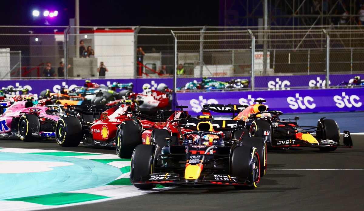 silverstonefest's tweet photo. EXCITING NEWS!🎉
This summer The Classic will celebrate Formula One past and present with a special showcase of the very latest generation of Grand Prix cars!
Together with Lewis Hamilton's championship-winning cars, the display of modern-day F1 classics will be spectacular! https://t.co/Q0I6Poe9HA