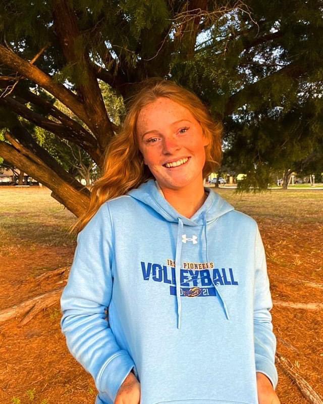 🚨Commitment Alert 🚨                   Our very own Emma McWilliam committed to Indian River State College where she will continue her academic and athletic career. We are proud of you Emma! #gatorsvolleyball #collegevolleyball 🐊🏐