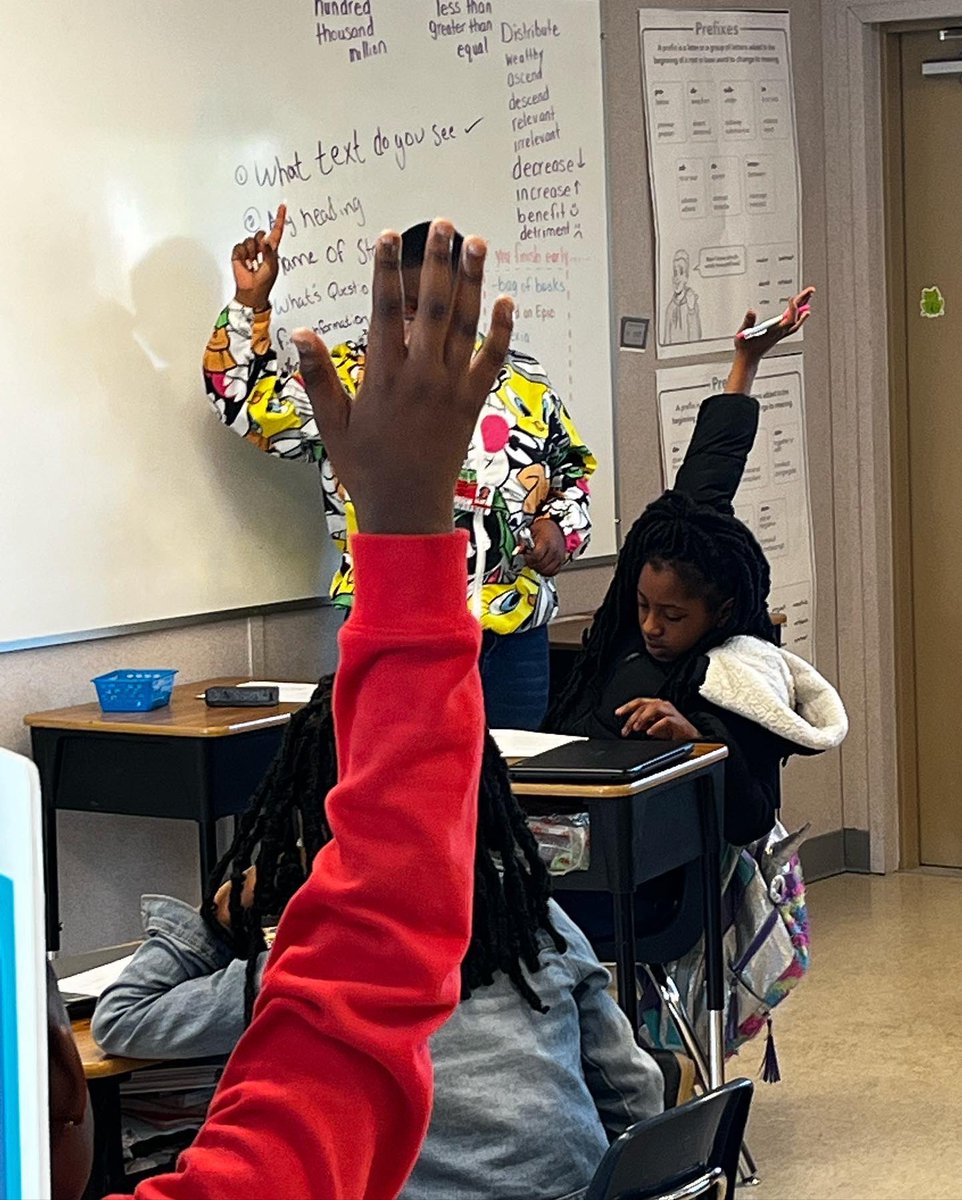WHSTeacherCadet's tweet photo. TCs teaching in the field, making a difference. I’m extremely proud of their hard work and dedication. @RedhawkJackson1 @MrsTNicholson @RichlandTwo https://t.co/yWNYCOTP3C