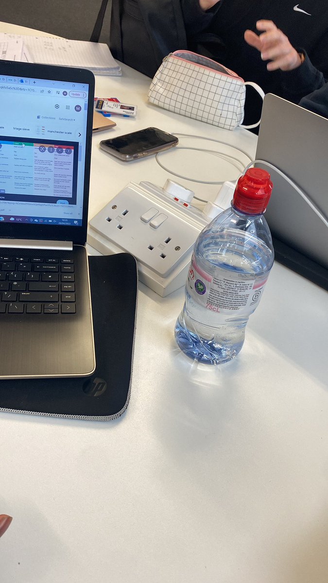 3500 word essay time. This module is probably one of the hardest ones I have had to do in 2nd year😞