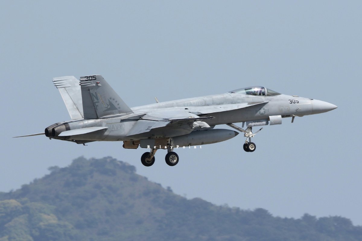 PointRelay's tweet image. 2022-4-28
VFA-115 NF