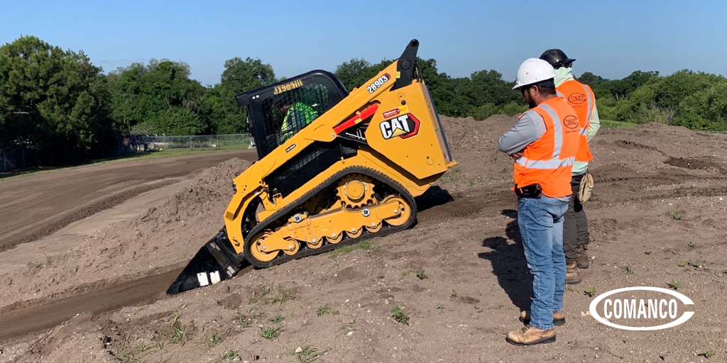 COMANCO's tweet photo. Fourth Group Of COMANCO Employees Complete Skid Steer Training
Read the full story: https://t.co/JmIX2Jb9Rg
SAFETY ★ QUALITY ★ SERVICE
#COMANCO #SkidSteer #RingPower #Safety #Training #Operators #Equipment https://t.co/zK5mmMRS9H