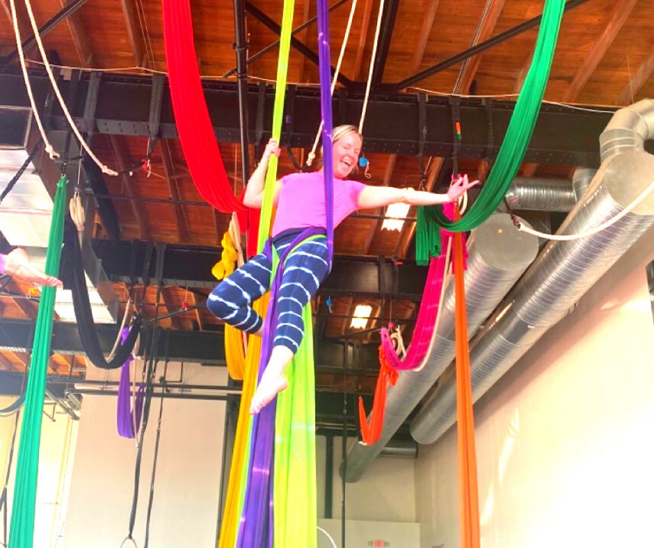TheBumbershoot's tweet photo. Try-It-Out Silks Samplers are happening in May!
 
Bring your camera and a friend. This is a great way to check us out and see what we are like. Be prepared to have fun trying something new! 

Learn More About Workshops  
👉https://t.co/aK4MvFsmGV https://t.co/4eNCOF4HBM