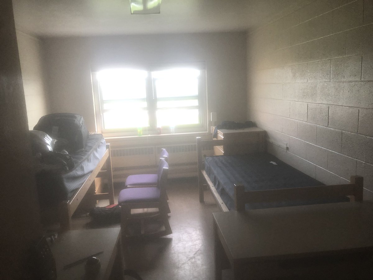 Mundo5star's tweet photo. First year of college in the books https://t.co/vw3BriyL8m