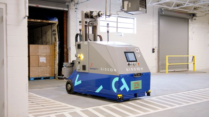 CliveFlucker's tweet photo. Gideon #launches autonomous loading #forklift: #tech #materialhanding #forklifttraining https://t.co/pM3TYU7zQ5 https://t.co/EUNjUKQfMM