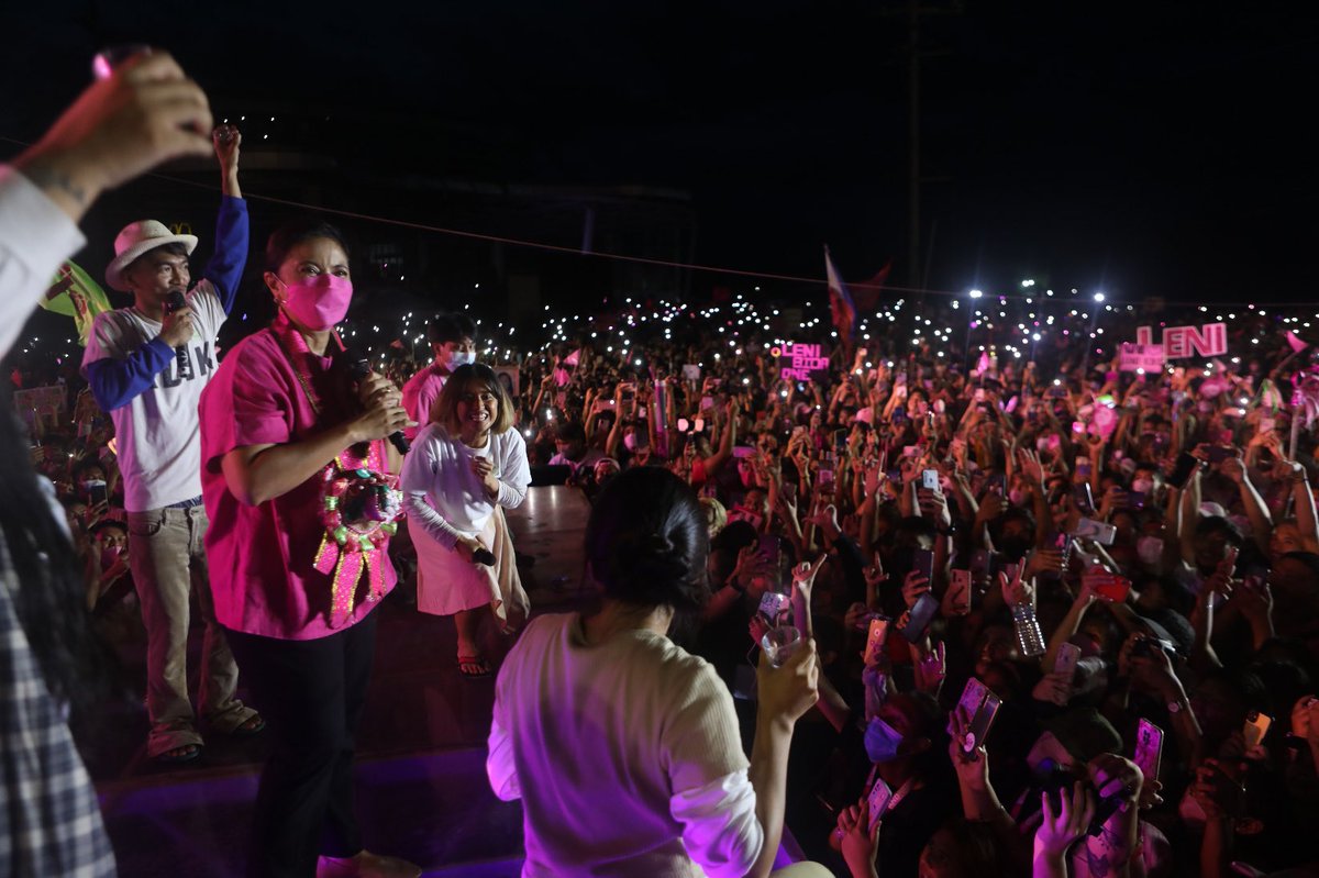 lenirobredo's tweet photo. Mula noon hanggang ngayon, ibang klase ka talaga magmahal, Quezon!! Tiwala ako sa ating #Quezonduan: Ipapanalo natin ulit ito💖

(Drone shot courtesy of JC Danganan Jr.) https://t.co/ko3MkyBgwb