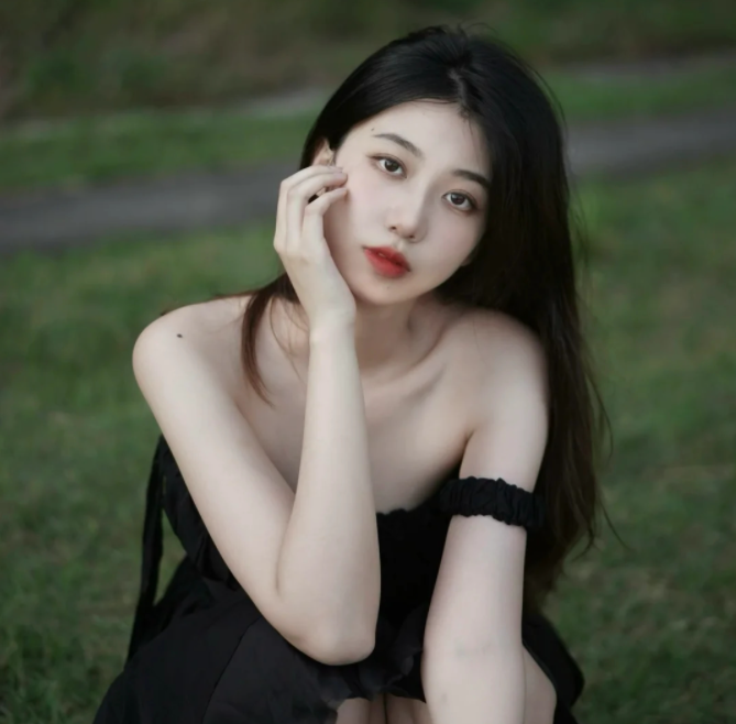 VMyhajlyk's tweet photo. Scammer!!!娜娜
@BTCETH555888
Be careful.#CryptoAsianScam/#Pigbitceringscam. https://t.co/Vpu5dmcJ2V