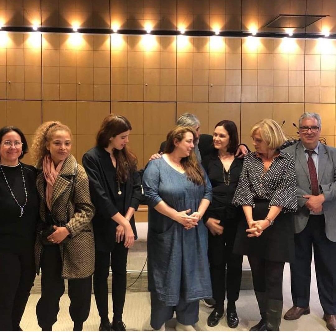 EllLarrinaga's tweet photo. @g_garrigos 
Alcaldía de #Paris 
Activistas cubanas denuncian la represión y piden solidaridad con los encausados del #11JCuba 
@CubaTransicion 
#Sola Invisible
#Juntas Invencibles
#PatriaYVida 
@AFDCuba https://t.co/tXBWk2dbW8