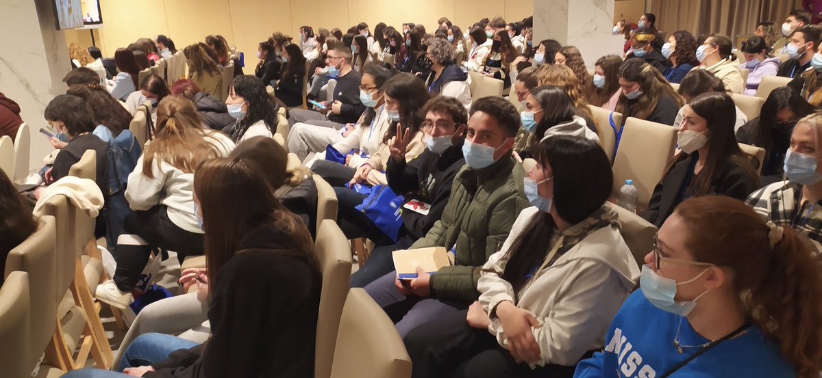 AnitsircCribot's tweet photo. Curs de Infància en risc per l'alumnat d TIS a Mojacar. 4 dies d formació en un entorn fantàstic @INS_Pla_Marcell https://t.co/MU2tsm4c1k