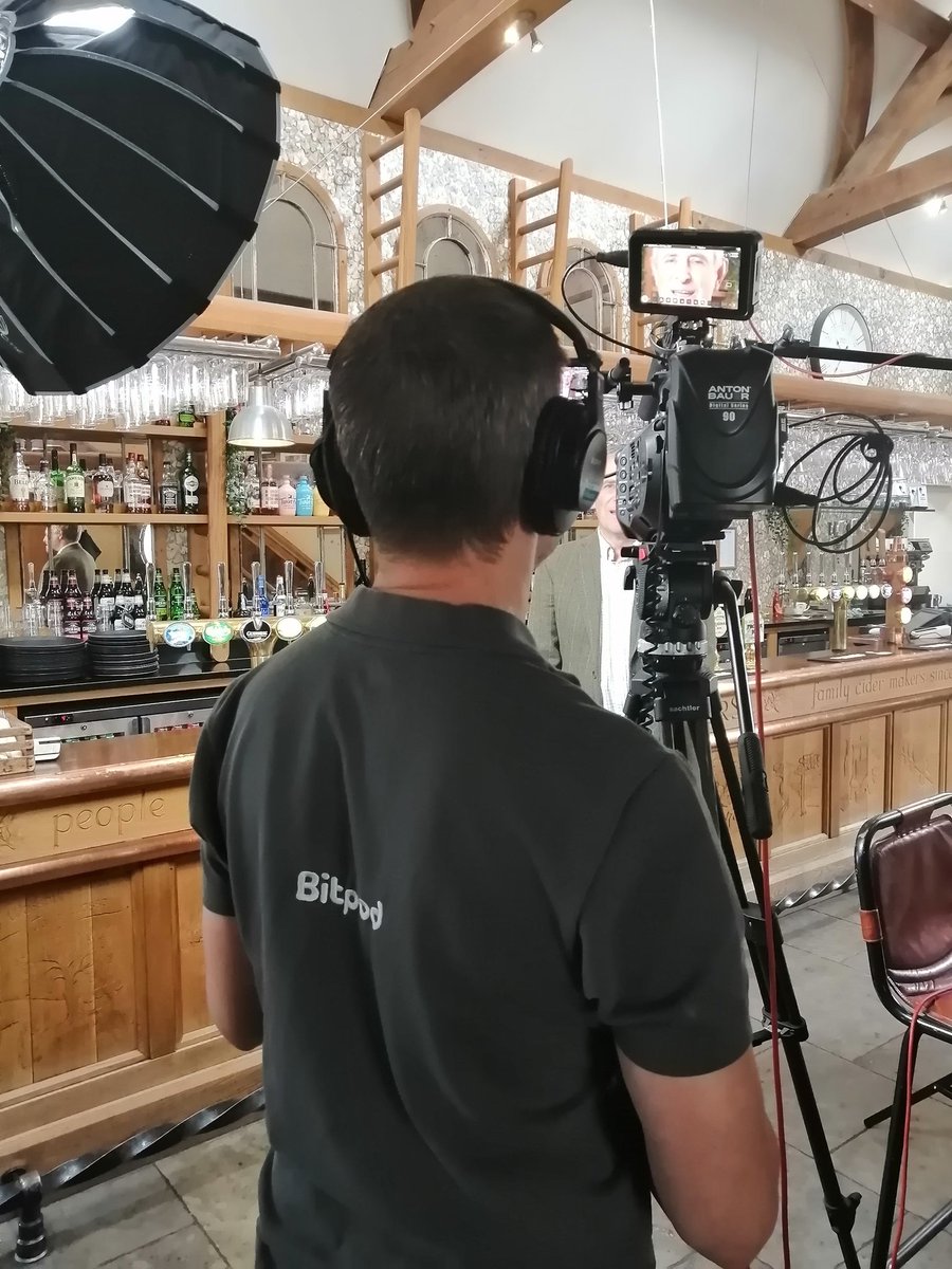 Rachel Lingley tweet media