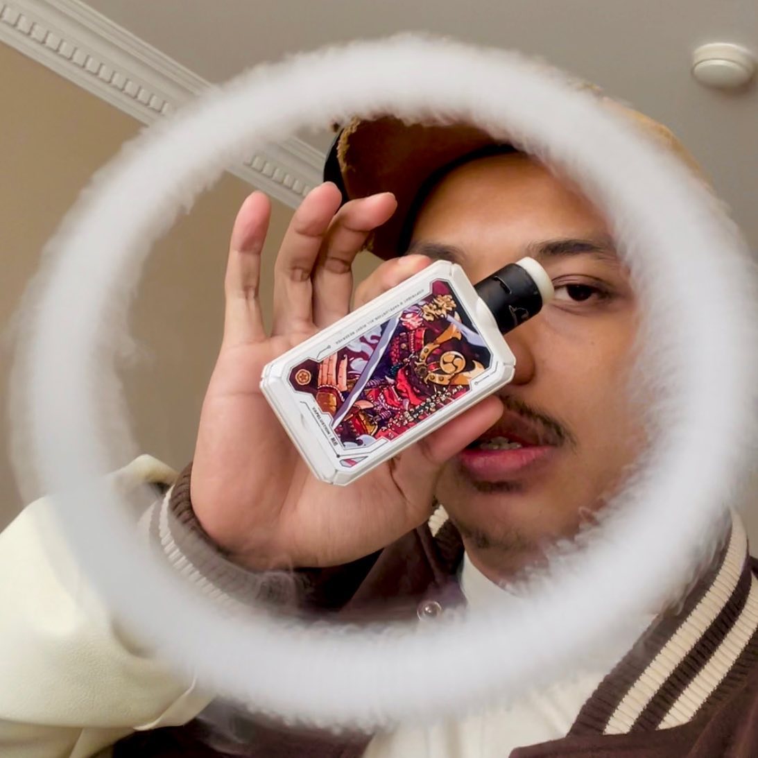 Vapelustion1's tweet photo. Do you like this video?👏
Hannya nano pro
.
#vapelustion #hannyamod #hannyananopro #hannyafam #vapeart #instatech #vapeway #vapeexpo #vapetrick https://t.co/1bUhgL9AG9