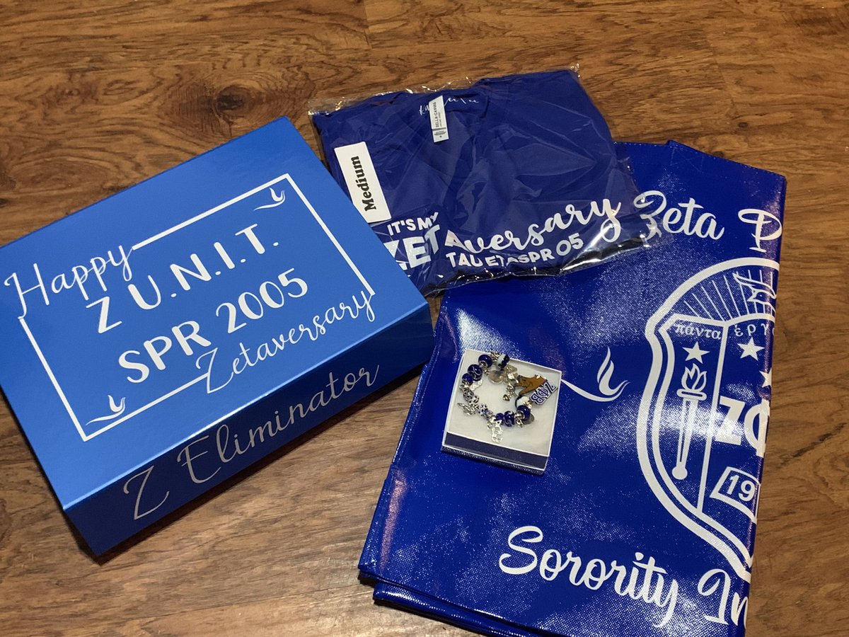 shawnee1_blake's tweet photo. Forgot to post but yesterday was my 17th Zetaversary! 💙🕊🤍 #sosweet #zphib #tauetamade #olemiss #spring05 https://t.co/Ep8AIXKrFn