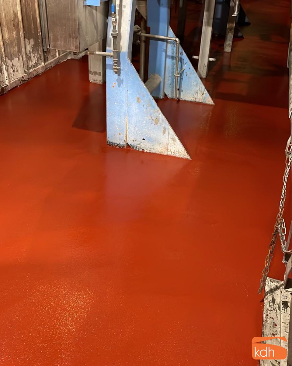 kdhprojects's tweet image. Update from recent ongoing work in Northamptonshire. Cooker floor laid with our specialist Food-Crete™️ flooring.

#kdhprojects #resinfloor #foodcrete