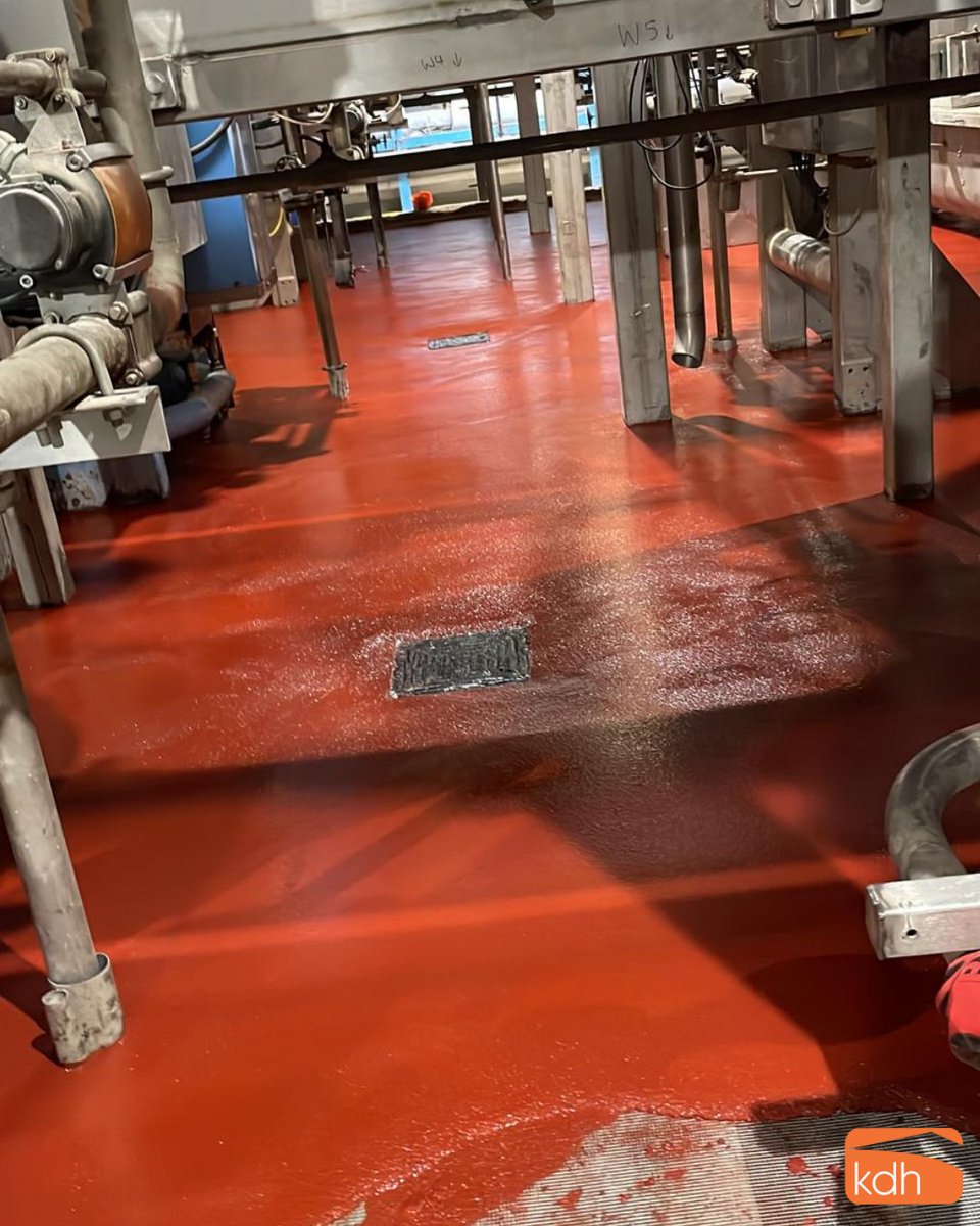 kdhprojects's tweet image. Update from recent ongoing work in Northamptonshire. Cooker floor laid with our specialist Food-Crete™️ flooring.

#kdhprojects #resinfloor #foodcrete