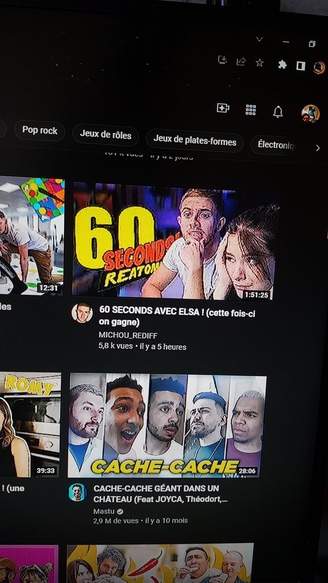 LOPEZ_JMartin's tweet photo. @Michoucroute_ 
Il ya une personne qui ce fait passer pour toi sur YouTube et diffuse les live en mode rediffusion https://t.co/2oDESSA7Ji