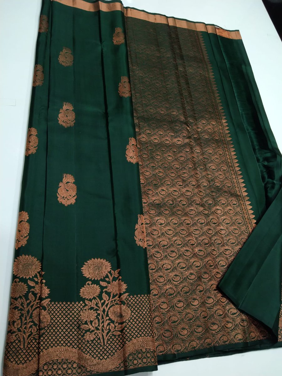 Indian saree Please click link for purchase. wa.me/message/HTDLCP…

#UAE #Dubai #USA #handcrafted #bridal #wedding #formal #canada #liechtenstein #germany #france #luxembourg #london #mayfair  #switzerland  #India sb/A/D/N/Ka/PR/kr