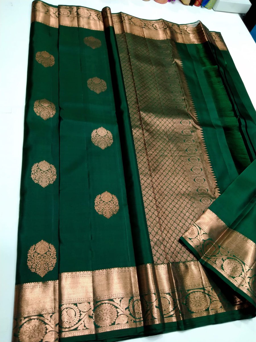 Indian saree Please click link for purchase. wa.me/message/HTDLCP…

#UAE #Dubai #USA #handcrafted #bridal #wedding #formal #canada #liechtenstein #germany #france #luxembourg #london #mayfair  #switzerland  #India sb/A/D/N/Ka/PR/kr