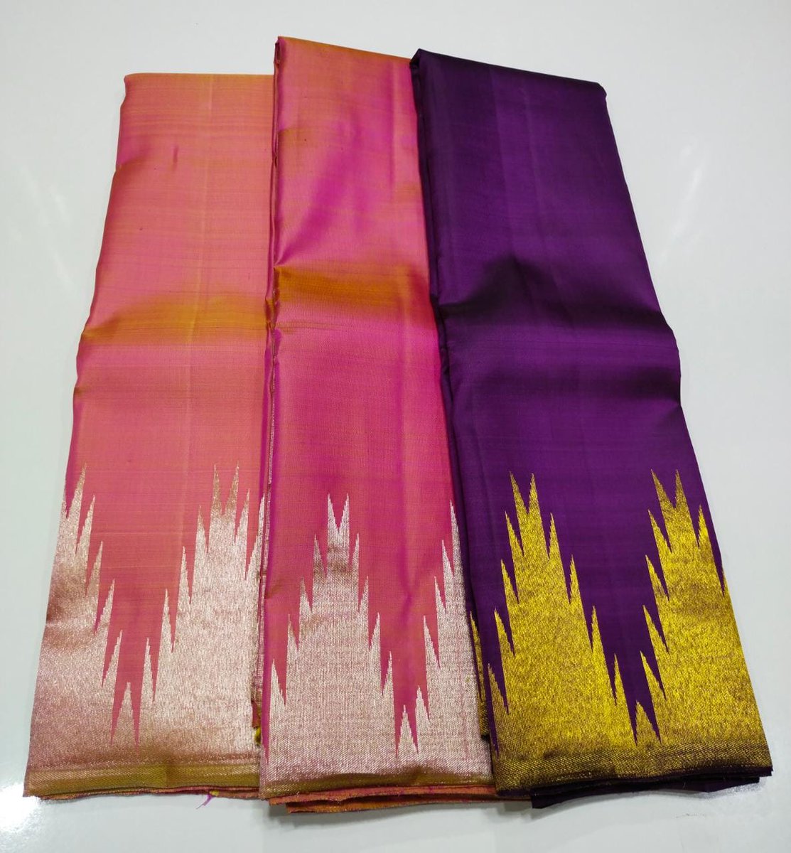 Indian saree Please click link for purchase. wa.me/message/HTDLCP…

#UAE #Dubai #USA #handcrafted #bridal #wedding #formal #canada #liechtenstein #germany #france #luxembourg #london #mayfair  #switzerland  #India sb/A/D/N/Ka/PR/kr