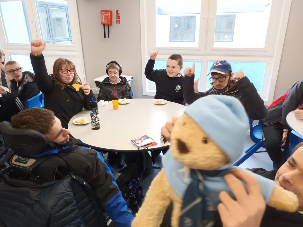 DasWoodmill's tweet photo. Breakfast club still going well! Thanks to @steakbridie for the funding to be able to provide this club #wearewoodmill @WoodmillHigh https://t.co/OeHobfAWZv