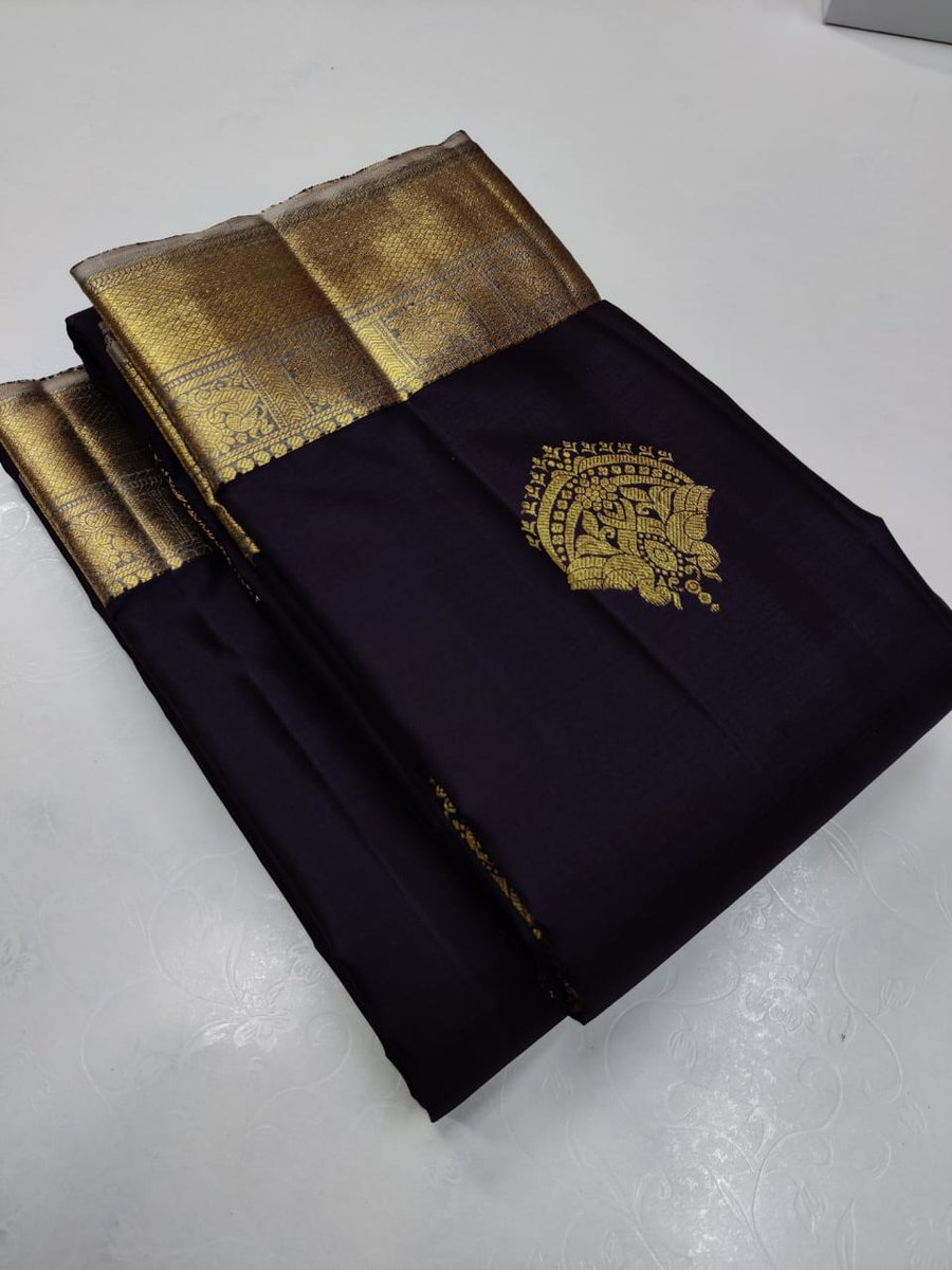 Indian saree Please click link for purchase. wa.me/message/HTDLCP…

#UAE #Dubai #USA #handcrafted #bridal #wedding #formal #canada #liechtenstein #germany #france #luxembourg #london #mayfair  #switzerland  #India sb/A/D/N/Ka/PR/kr