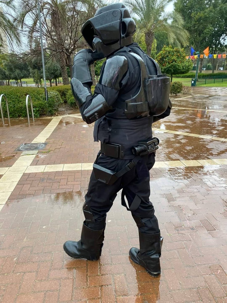 501stSpecOps's tweet photo. TX11559 of the Israel outpost is wondering where he left his speeder bike. Has anyone seen it?
Join the #SpecOps detachment by signing up to our forums - https://t.co/PMidcOkNSf
We look forward to seeing you there
#ShadowScout #SwiftSilentRelentless #IsraelOutpost #501stlegion https://t.co/BSwxpVOzhx