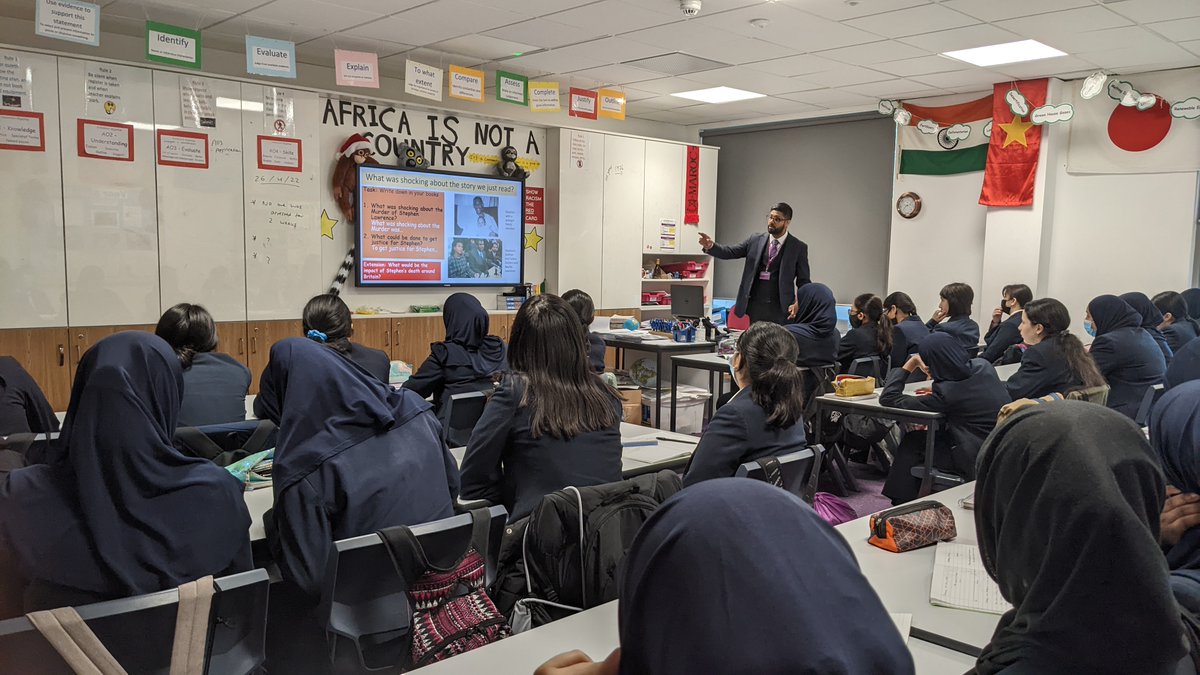 edengirlsslough's tweet photo. This week students have been learning about the unforgettable story of Stephen Lawrence, the mistakes we need to learn from, and how we can work against racism in our community today #stephenlawrenceday #legacyforchange #slday22 @staracademies #wearestar https://t.co/pFvRjUWdPY