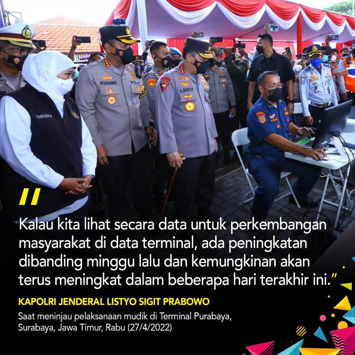 DewaThor17's tweet photo. Pengamanan arus mudik &amp; balik Lebaran, sebanyak 144.392 personel gabungan dikerahkan. Personel tsb mengisi 2.702 posko yg terdiri dr 1.710 pos pengamanan, 734  pos pelayanan, &amp; 258 pos terpadu. 
#MudikAmanLancar
Sehat Berkumpul Keluarga https://t.co/Nizgc3A0V0