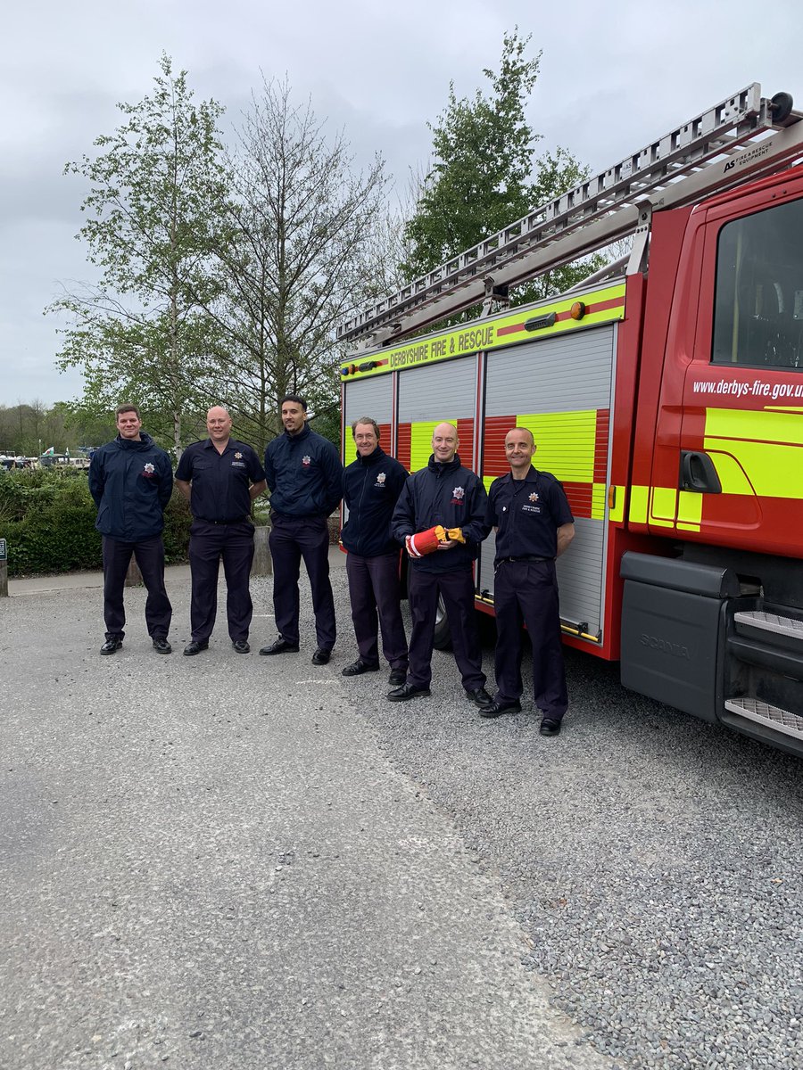 As part of <a href="/NFCC_FireChiefs/">National Fire Chiefs Council</a> #BeWaterAware week   <a href="/DfrsPrevention/">DFRS Prevention</a> &amp; <a href="/FireKingsway/">Kingsway Community Fire Station</a> have been recording a water safety piece with <a href="/BBCDerby/">BBC Derby</a> presenter Twiggy at <a href="/MerciaMarina/">Mercia Marina</a> They have been teaching Twiggy how to use a #Throwline &amp; keeping safe around water.