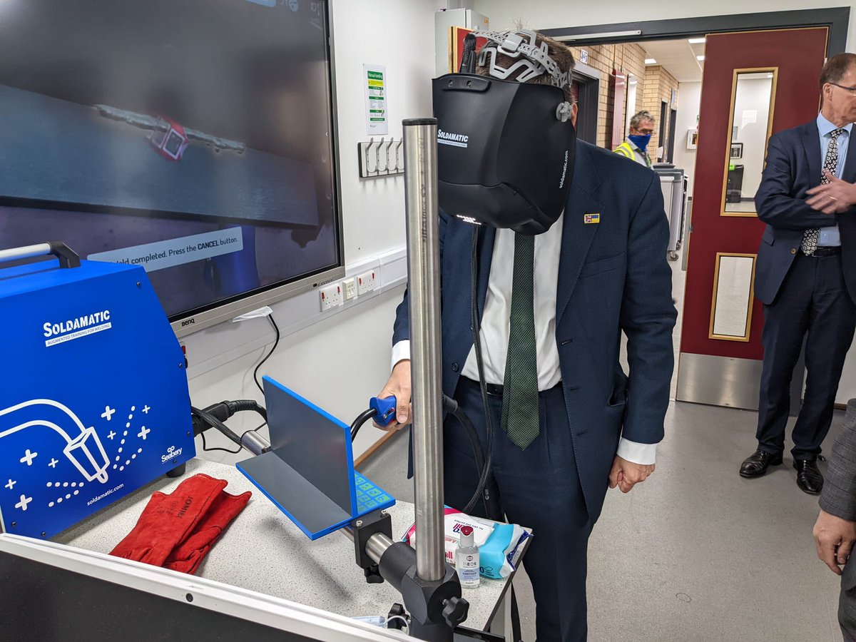 Greg Hands tweet media