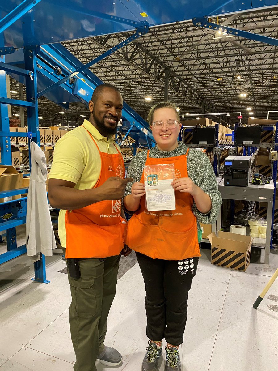 Nancy Roccisano tweet media