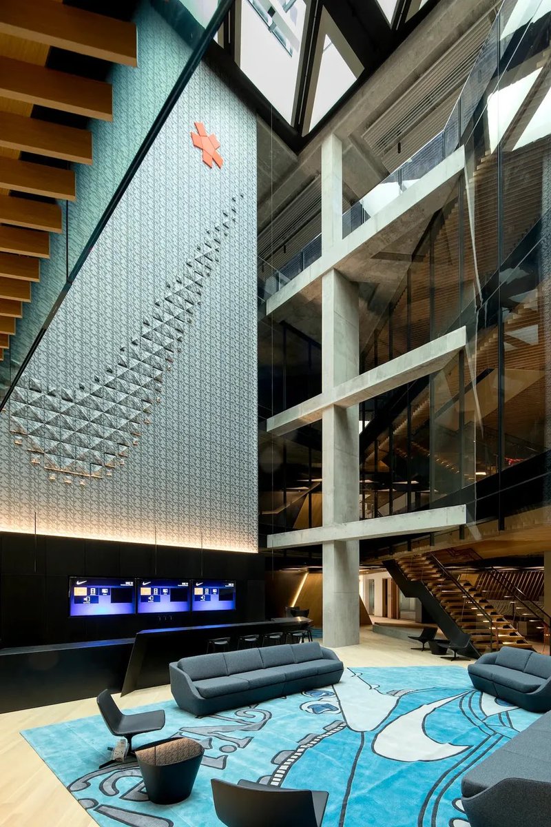 a2plaza's tweet photo. 🧐Adéntrate en el nuevo edificio de Serena Williams en el campus de Nike.

#JuevesDesArquitectura #FelizJueves 
Vía @AdMagazine 

➡️ https://t.co/N4Fm8oRauy https://t.co/tTHOhjJkol
