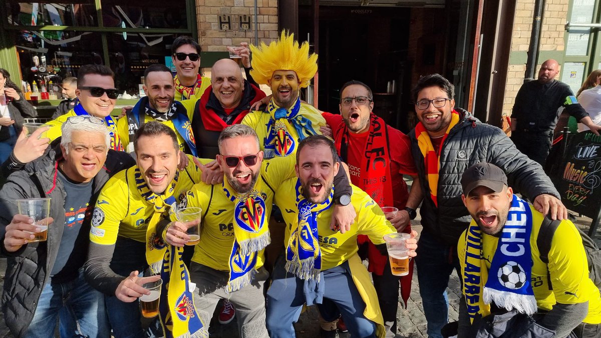 LFCRedIndians's tweet photo. This is real football … wow @Villareal_fc your fans did you proud … no hatred … no violence … no vile chanting … just LOVE for their club and respect for the opposition and their fans … see you next week … #YNWA #lfcredindians #UCL #LFC https://t.co/JpRDQ9hQTy