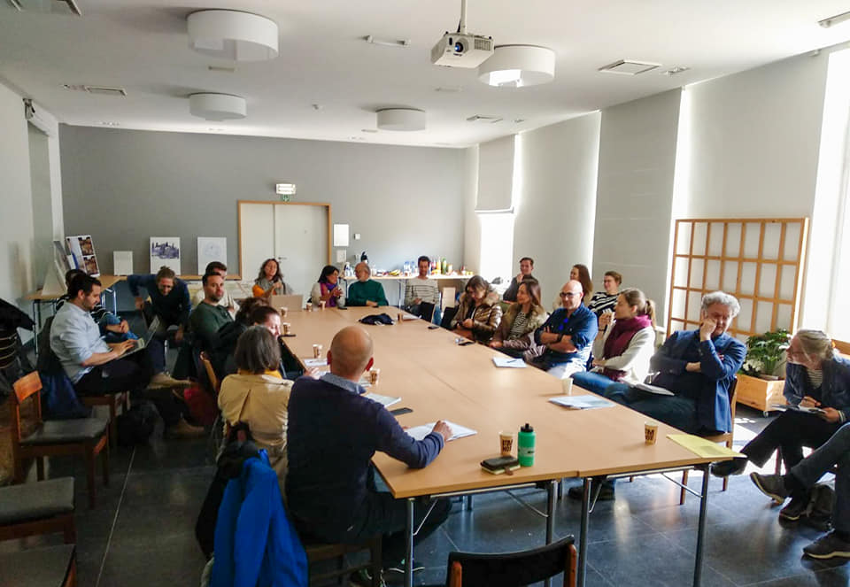 InnogestionaAmb's tweet photo. En el marco del proyecto @innocastle ...

📍 Seguimos con la visita estudio a la región de #Flandes en #Bélgica  🇧🇪🇪🇺

🆙 Estamos trabajando en #PlanesDeAcción  para la #gestión #sostenible del #patrimonio.

#heritage #project #InterregEurope #intereg https://t.co/buw5pLvNVY