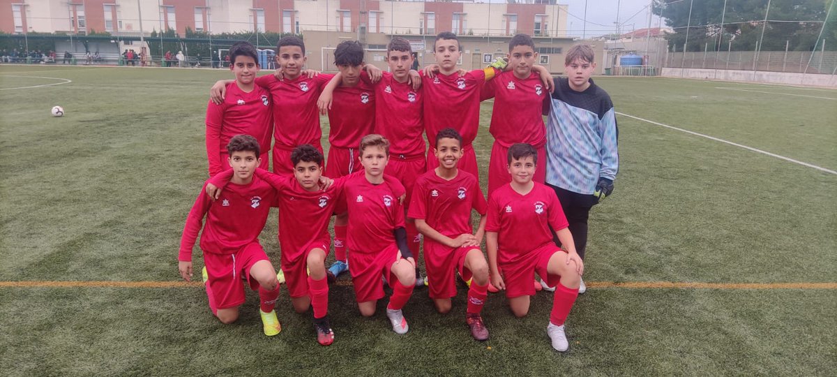 Buen partido ayer de nuestros infantiles, que con muchas ganas y trabajo supieron dar la vuelta al partido y lograr que los 3 puntos se quedaran en casa. 🔴⚽️