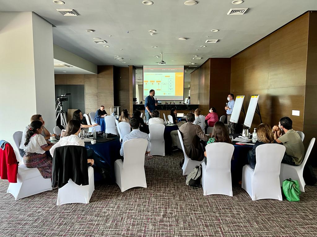 ProtectionClust's tweet photo. The GPC Forum is ongoing in Panama for Coordinators from #Colombia, #Venezuela, #Honduras, #Guatemala and #ElSalvador sub-clusters.

💡The team dedicates their focus on #protection analysis and coordination along with #advocacy strategies. https://t.co/e96ZjGYgQE