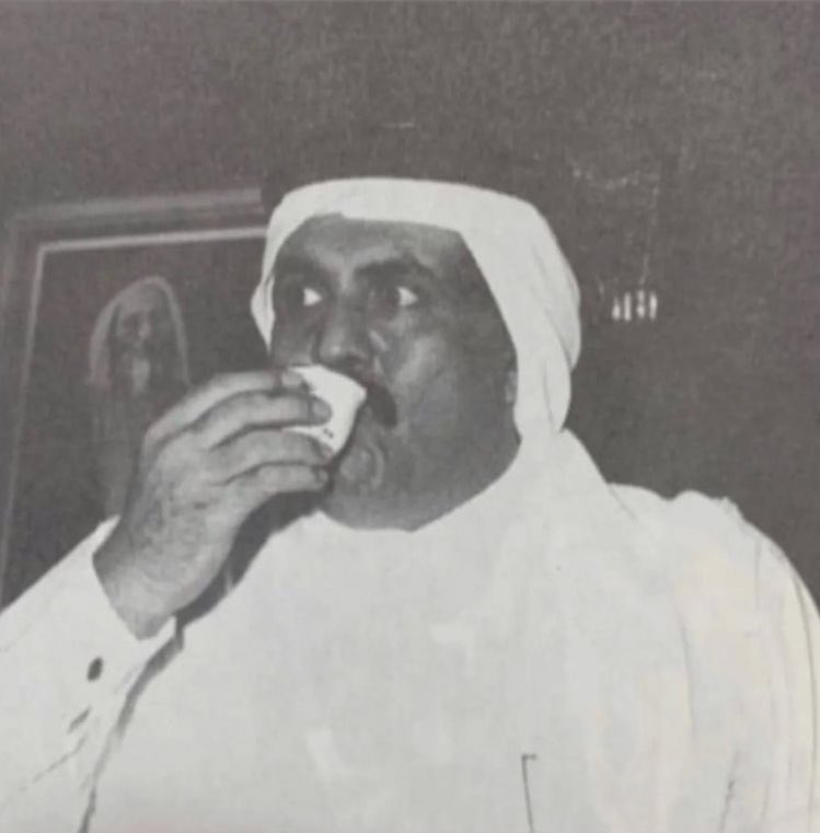 AlthaniSuhaim's tweet photo. توطيت هامة كل مبغض وقادح شر 
ولا إهتز منك شي ياكون فنجالك 
..
العود ❤️ جعل تبطي سنينه https://t.co/5rFjiXv6Pf