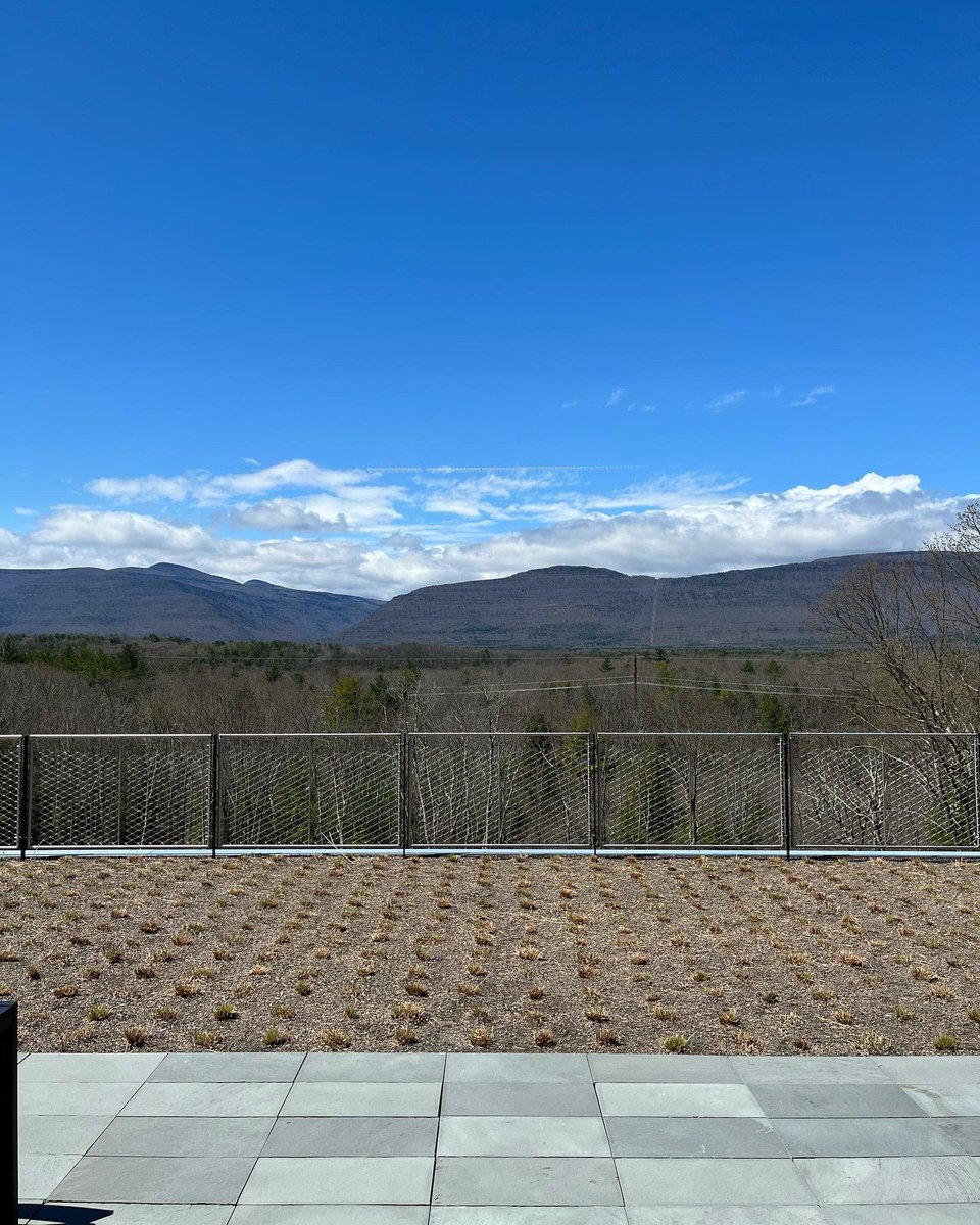 MMGFireINC's tweet photo. Love the places we get to go sometimes. @piaule for routine fire equipment service. This place is absolutely beautiful. #mmgfire #fireextinguisher #catskills #poughkeepsie #hudsonvalley #dcrcoc #dcrcoc40 #hotel #restaurant #pool #relax #business #firecode #firesafety #nfpa https://t.co/nvzUJ2ChLA