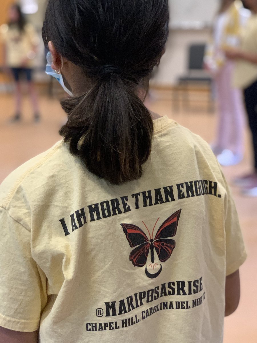 Love yourself up. 
You are more than enough. 🦋Eres más que suficiente, amor.